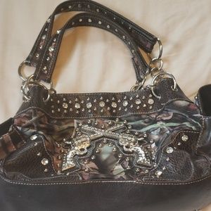 Camo purse with bling